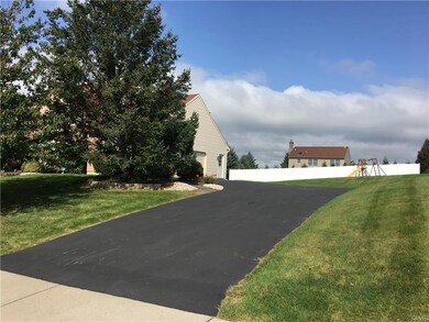 101 Turnberry Ct, Bath, PA 18014 - photo 7