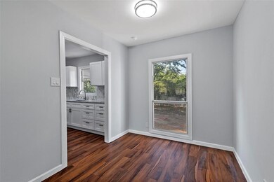 47 W Parnell St, Denison, TX 75020 - photo 5