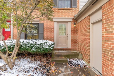 5375 Londonderry Dr, Cincinnati, OH 45241 - photo 2