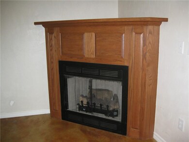 2520 Bradford Ct, Shawnee, OK 74804 - photo 3