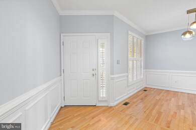 4977 Breeze Way, Dumfries, VA 22025 - photo 5