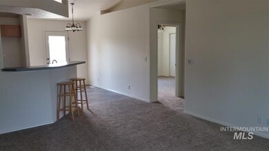 605 S Valley Dr, Nampa, ID 83686 - photo 5