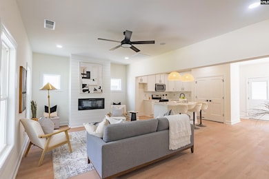 1519 Benedict St, Cayce, SC 29033 - photo 4