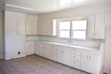 188 Main St, Scotia, CA 95565 - photo 7