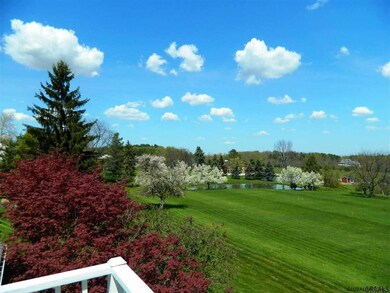 187 Bullock Rd, Slingerlands, NY 12159 - photo 2