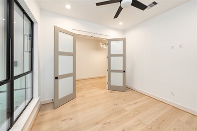 1705 Chantilly Ln, Houston, TX 77018 - photo 4