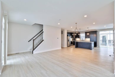 3506 Madison Park Ave, Cincinnati, OH 45209 - photo 6