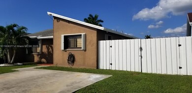 16239 SW 305th St, Homestead, FL 33033 - photo 5