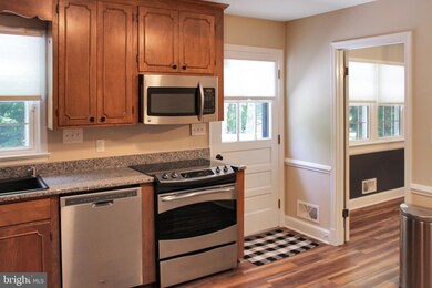 655 Ridgemont Rd, Earlysville, VA 22936 - photo 6