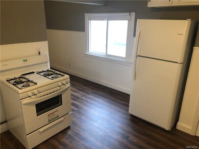 879 Nash Rd, North Tonawanda, NY 14120 - photo 6