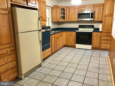 1998 Valley Rd, Annapolis, MD 21401 - photo 3