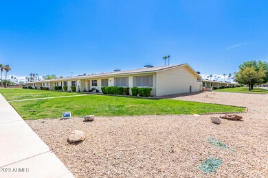 11135 W Emerald Dr, Sun City, AZ 85351 - photo 7