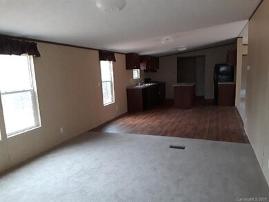 117 Boyuer Ln unit 7, Statesville, NC 28677 - photo 3