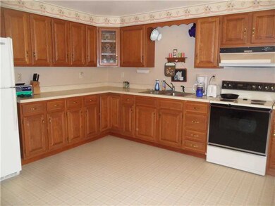 33 Balcom Rd, Foster, RI 02825 - photo 3