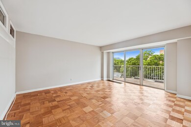 Harbour Square unit 611, Washington, DC 20024 - photo 5