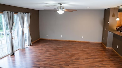 8086 Dana Path, Inver Grove Heights, MN 55076 - photo 4