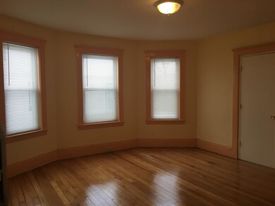 50 Safford St unit 1, Quincy, MA 02170 - photo 2
