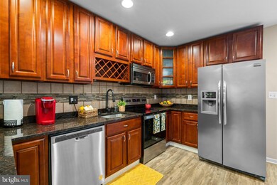 652 Queenstown Rd, Severn, MD 21144 - photo 7