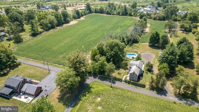 4984 Gayman Rd, Doylestown, PA 18902 - photo 3