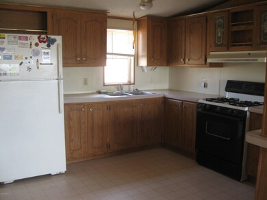 300 W Antelope Run Rd, Paulden, AZ 86334 - photo 7