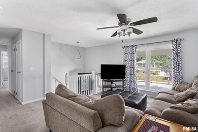 1761 W 54th St, Davenport, IA 52806 - photo 3