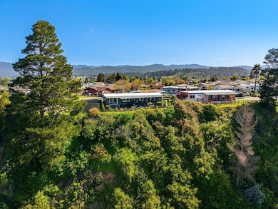 1514 Crest Dr, Fortuna, CA 95540 - photo 3