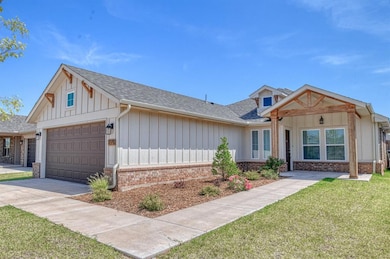 17712 Moss Farm Rd, Edmond, OK 73012 - photo 3