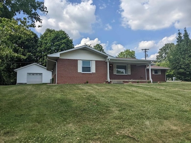 1047 N Sugarland Rd, Washington, IN 47501 - photo 4