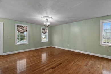 60 Franklin St, Halifax, MA 02338 - photo 6