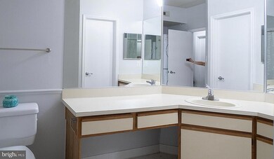 12156 Penderview Terrace unit 1206, Fairfax, VA 22033 - photo 6