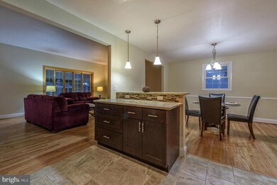 119 Hollowbrook Rd, Lutherville Timonium, MD 21093 - photo 4