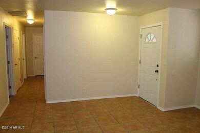living room (2)