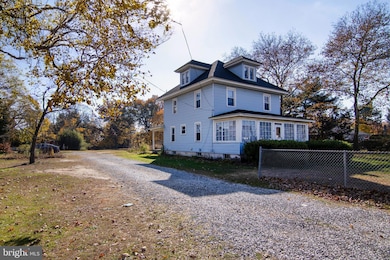 546 Williamstown Rd, Sicklerville, NJ 08081 - photo 3