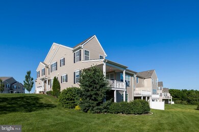 2043 Pleasant Valley Dr, Lansdale, PA 19446 - photo 4