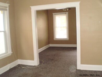 10 Hurlbut St unit 1, Albany, NY 12209 - photo 5