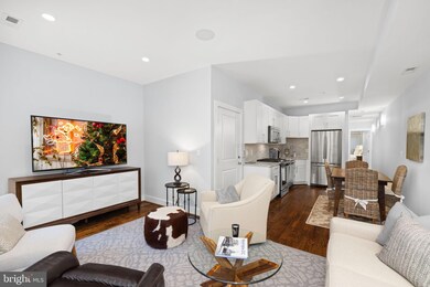 611 2nd St NE unit 3, Washington, DC 20002 - photo 2