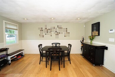 57 Robinhood Rd, Nashua, NH 03062 - photo 7