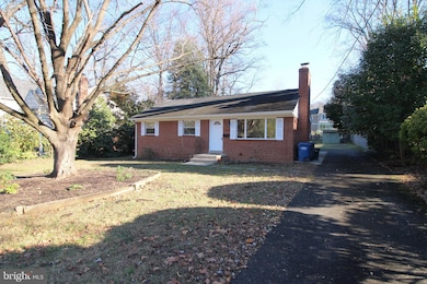 2129 Grayson Place, Falls Church, VA 22043 - photo 2