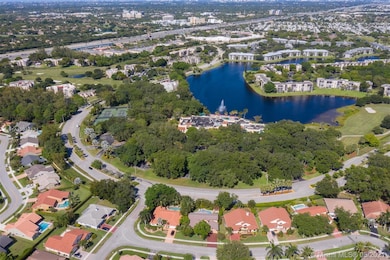 1510 E Oak Knoll Cir, Davie, FL 33324 - photo 7