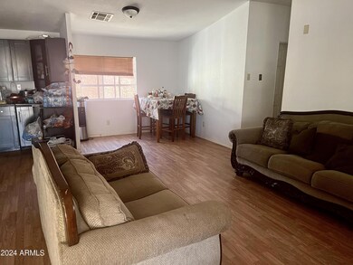 Living Room IMG_0788