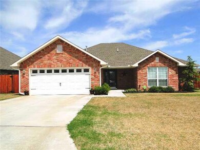 2309 Whispering Pine Blvd, Shawnee, OK 74804 - photo 2