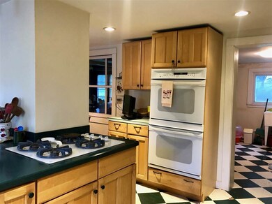 1561 Route 114, North Sutton, NH 03260 - photo 4