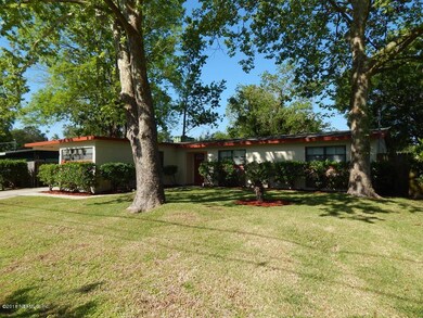 2120 Figaro Ln, Jacksonville, FL 32210 - photo 4