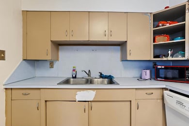 721 10th St, Alva, OK 73717 - photo 4