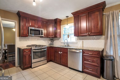 1210 Brookside Dr NE, Conyers, GA 30012 - photo 4