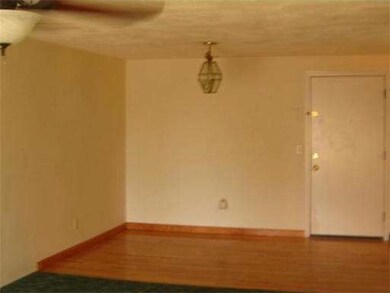 3 Karen Cir unit 12, Billerica, MA 01821 - photo 2