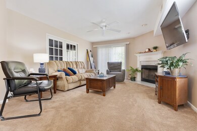 419 E Theodore Ln, Itasca, IL 60143 - photo 4