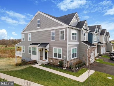 25 Copper Ct, Royersford, PA 19468 - photo 2