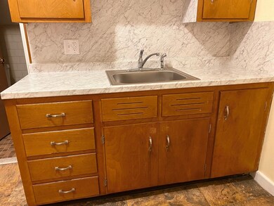 50 Arthur St unit 2, Bellingham, MA 02019 - photo 6