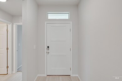 18236 N Strawflower Ave, Nampa, ID 83687 - photo 2